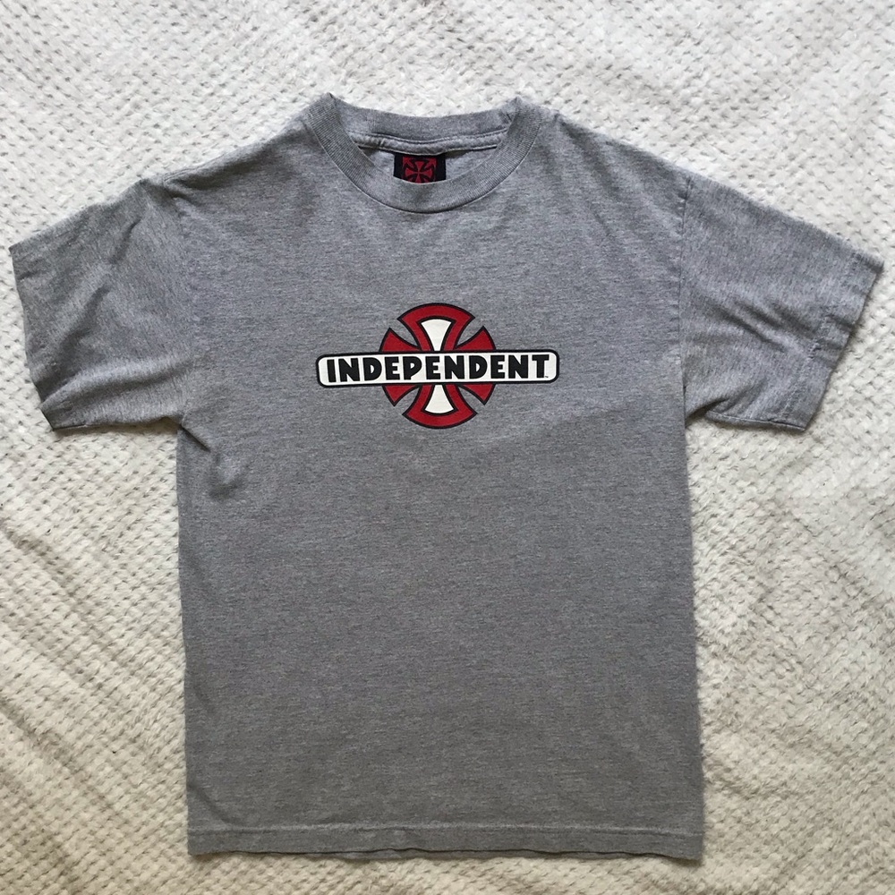 SOLD Vintage Independent Trucks skate tee SM